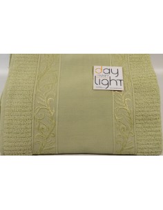 Coppia asciugamani Alessandra con inserto in tela aida da ricamare verde