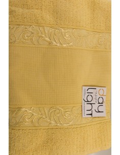 Coppia asciugamani Alessandra con inserto in tela aida da ricamare giallo