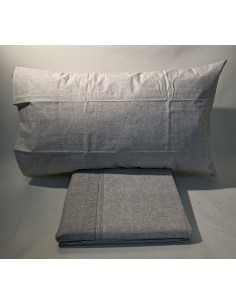 Completo letto matrimoniale...