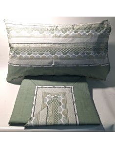 Completo letto matrimoniale...