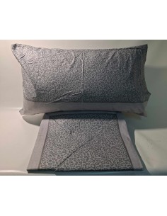 Completo letto matrimoniale...
