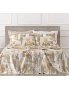 Completo letto matrimoniale...